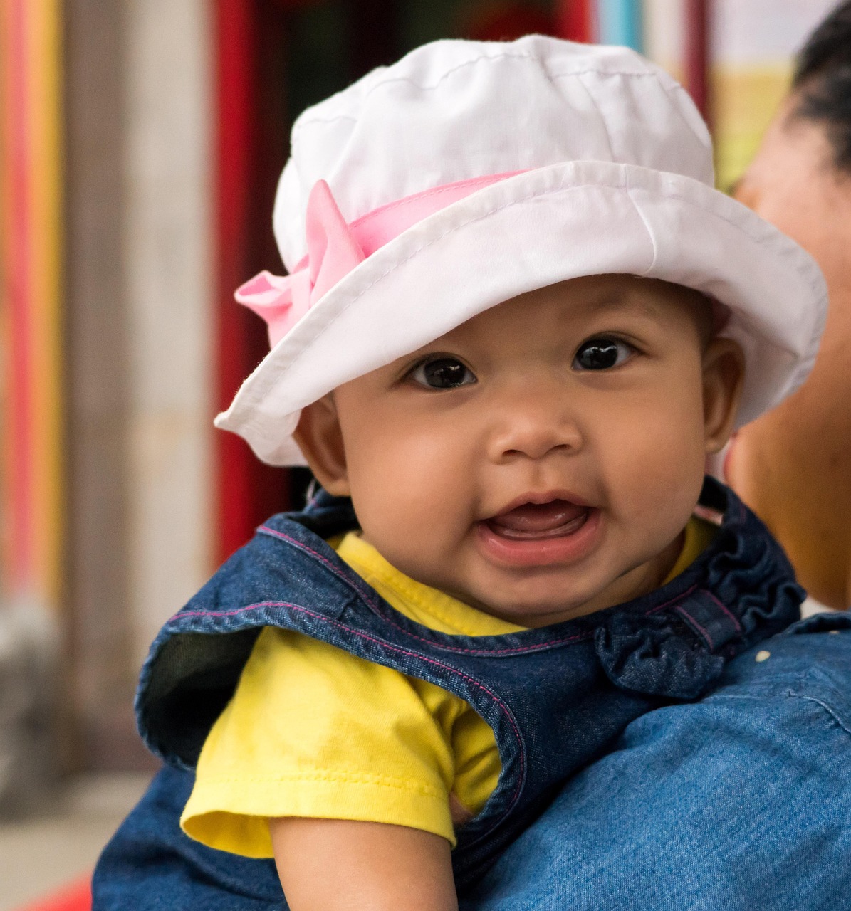 孕妈供卵生的宝宝的帽子怎么做视频（孕妈供卵生的宝宝帽子的裁剪与制作）