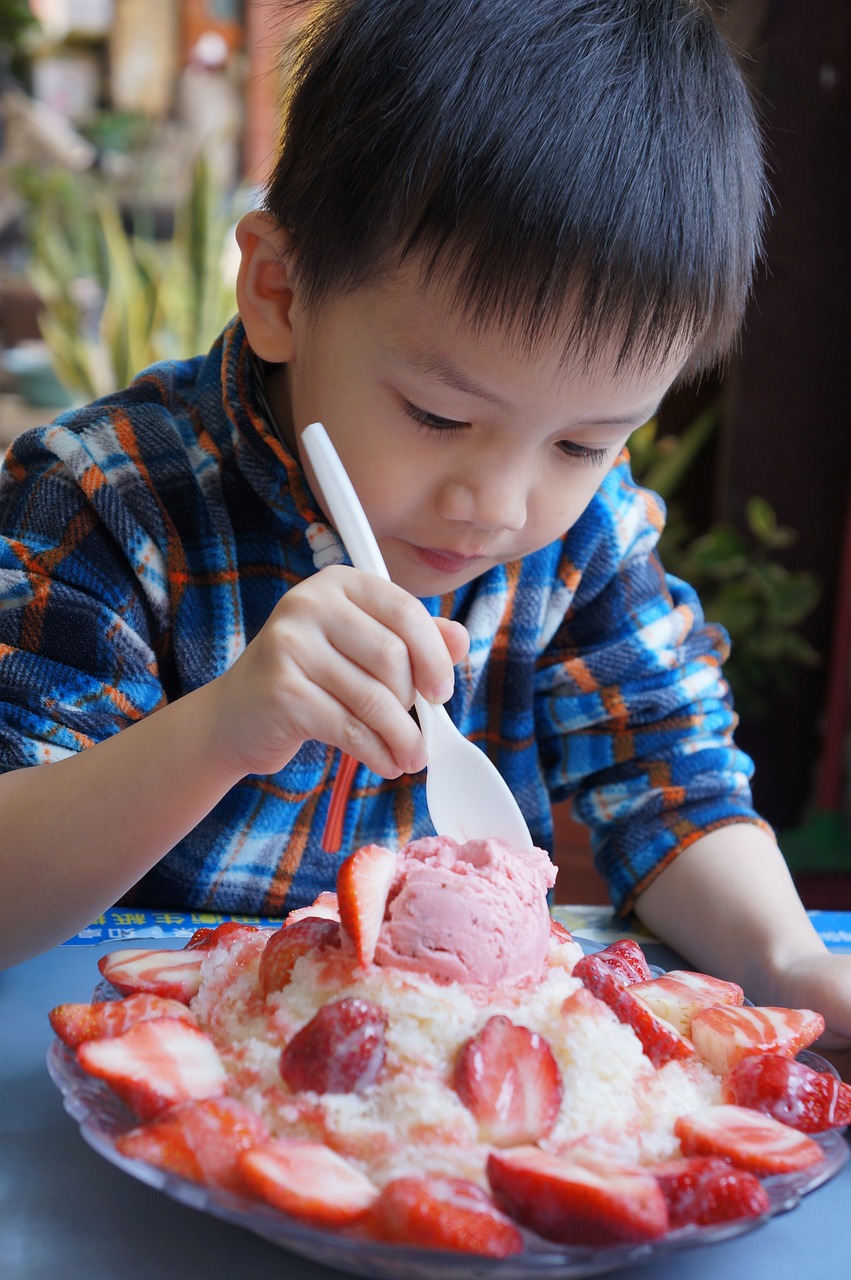 孕妈供卵生的宝宝湿疹擦什么药膏比较好（孕妈供卵生的宝宝湿疹涂什么好得快）